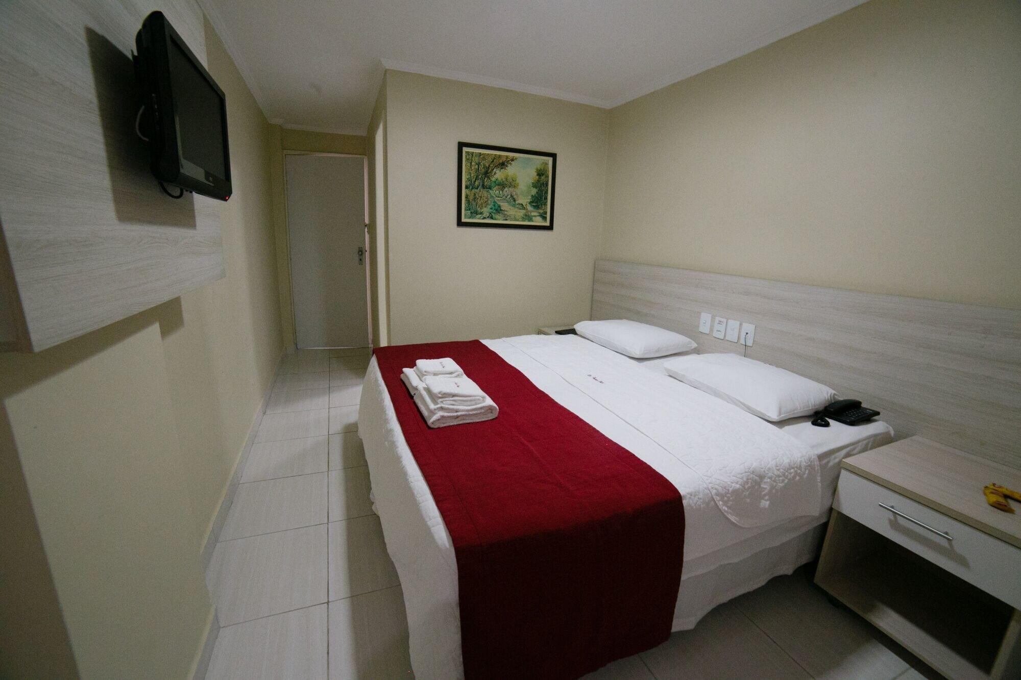 Reis Palace Hotel เปโตรลีนา ภายนอก รูปภาพ