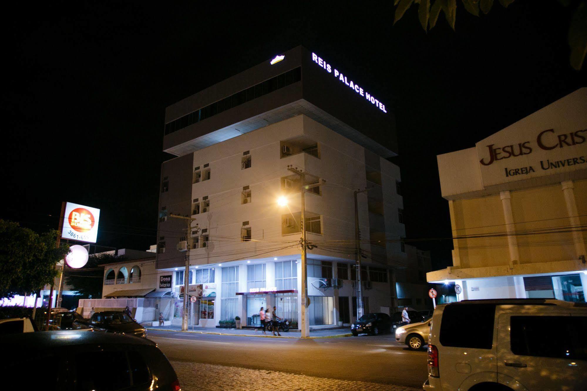 Reis Palace Hotel เปโตรลีนา ภายนอก รูปภาพ